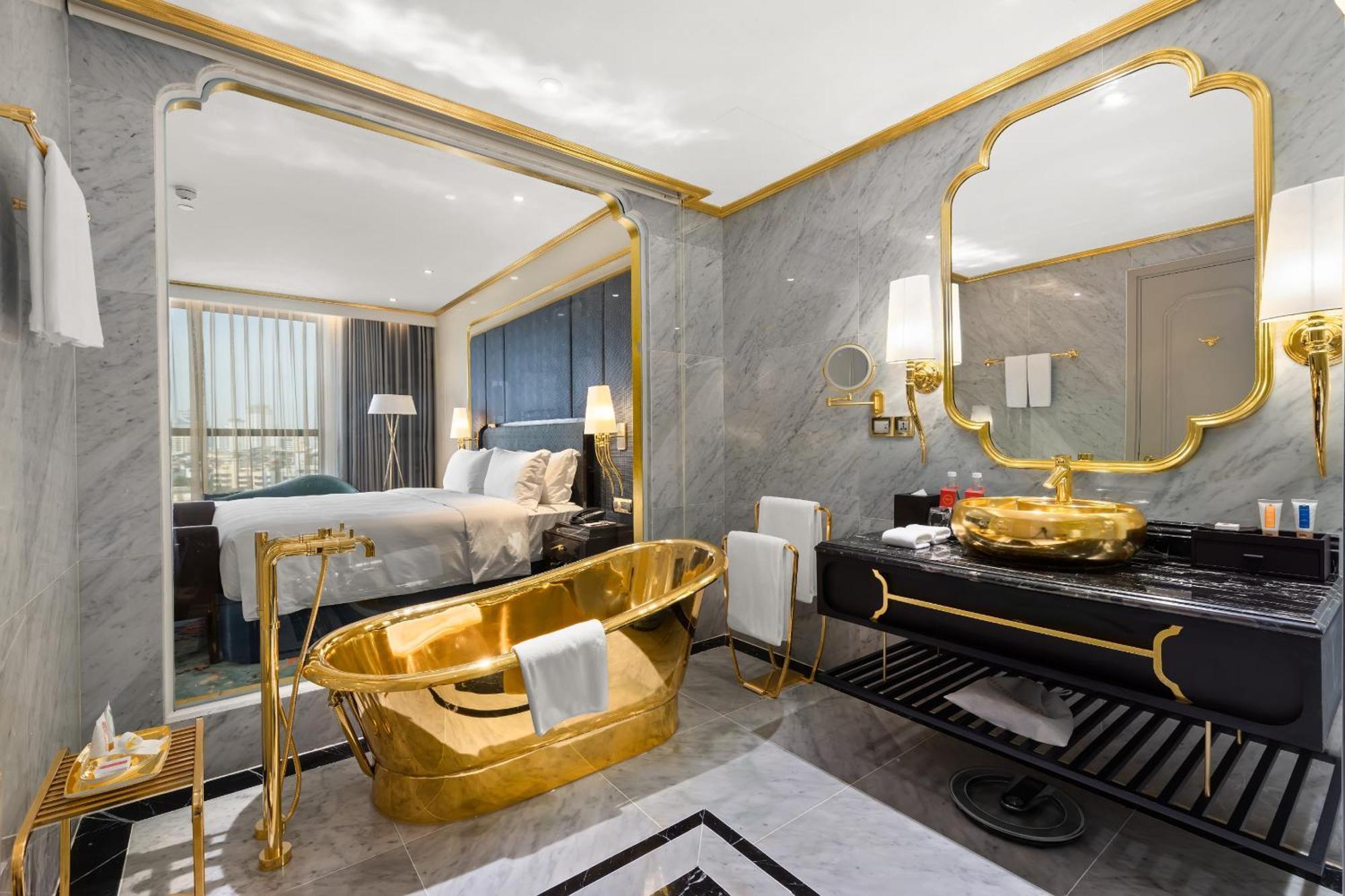 Dolce By Wyndham Hanoi Golden Lake Bagian luar foto